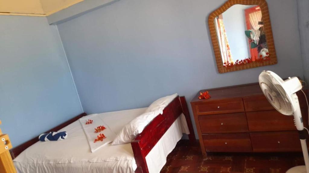 Mana Lagoon Backpackers Экстерьер фото