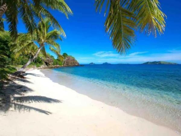 Mana Lagoon Backpackers Экстерьер фото