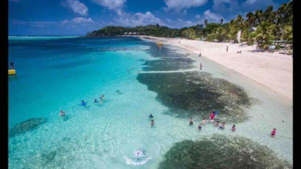 Mana Lagoon Backpackers Экстерьер фото